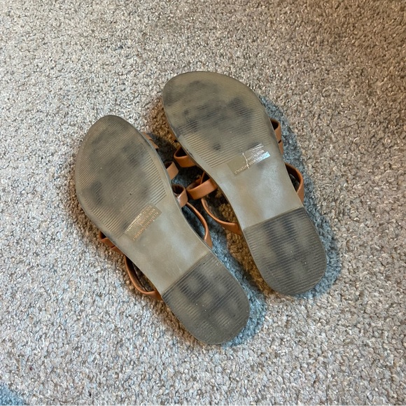 Sandals - Picture 2 of 3